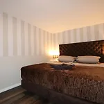 Bungalow-park Ostseenordstern * Wustrow (Fischland)
