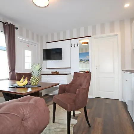 Bungalow-park Ostseenordstern Semesterbostad *